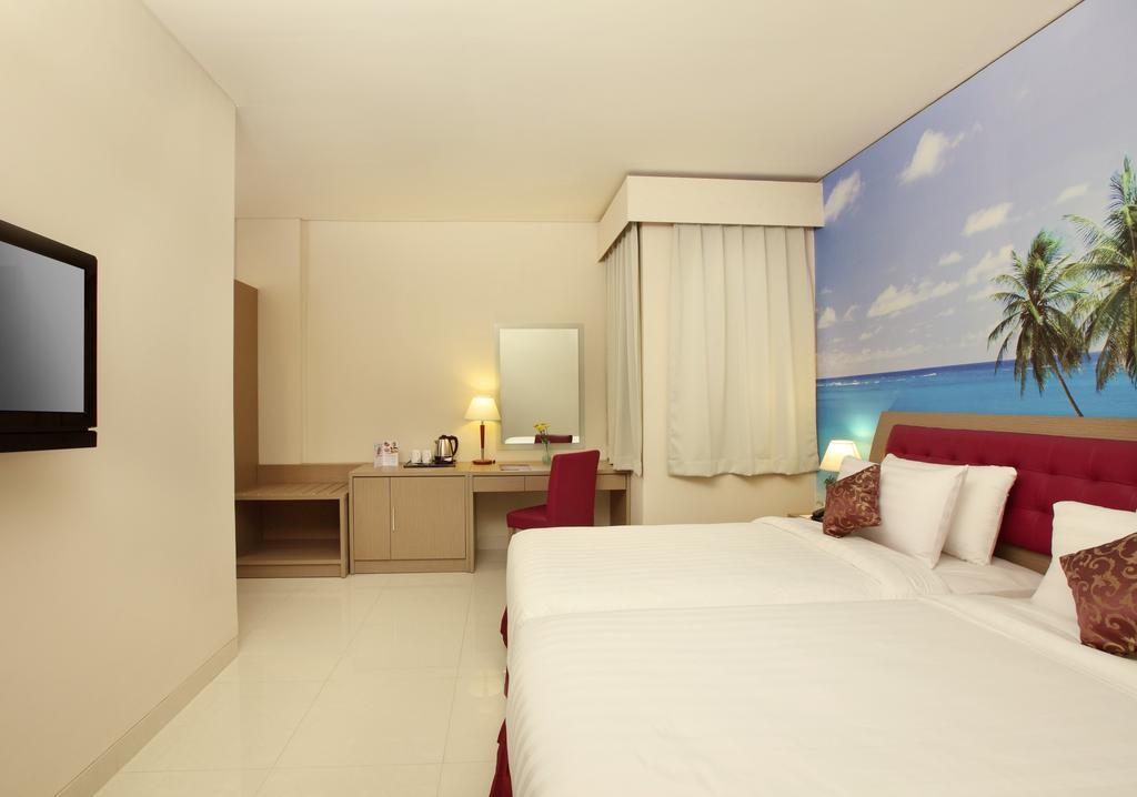 होटल Kuta Park 4*